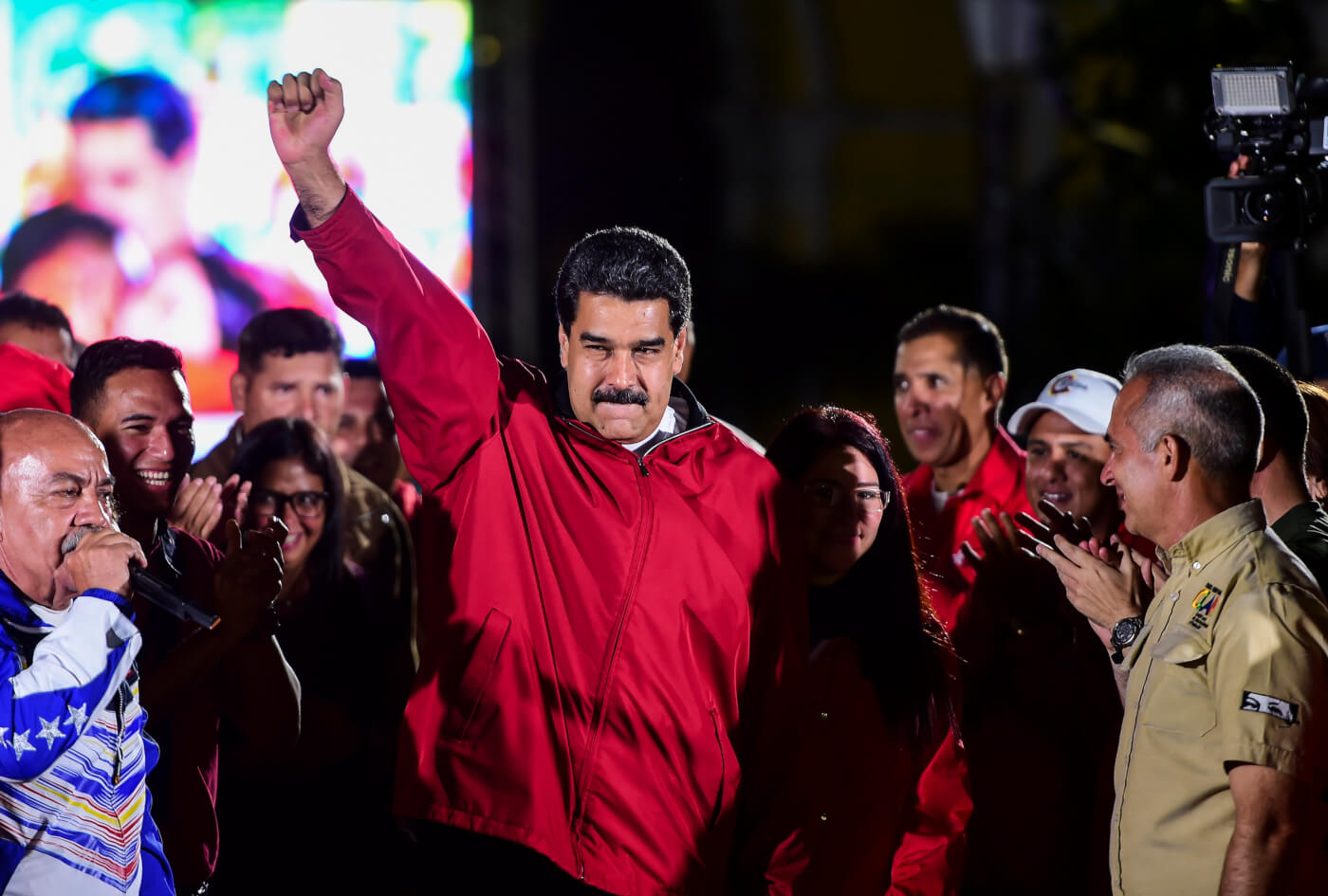 El dilema de Maduro: La teoría de juegos del chavismo