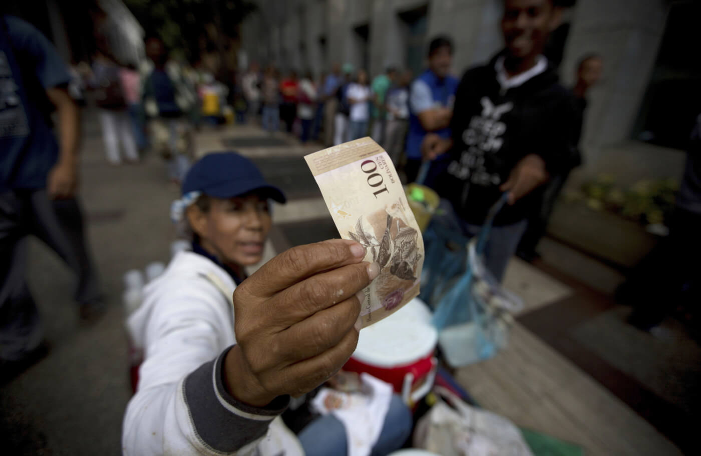 ¿Qué forma pudiera adoptar la recuperación económica de Venezuela?