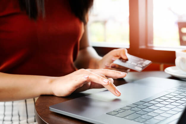 ¿Cuál es el momento ideal para tramitar una tarjeta de crédito?